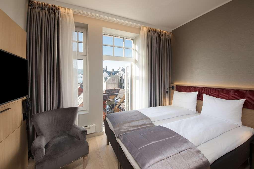 Bergen Harbour Hotel, Worldhotels Crafted Room photo